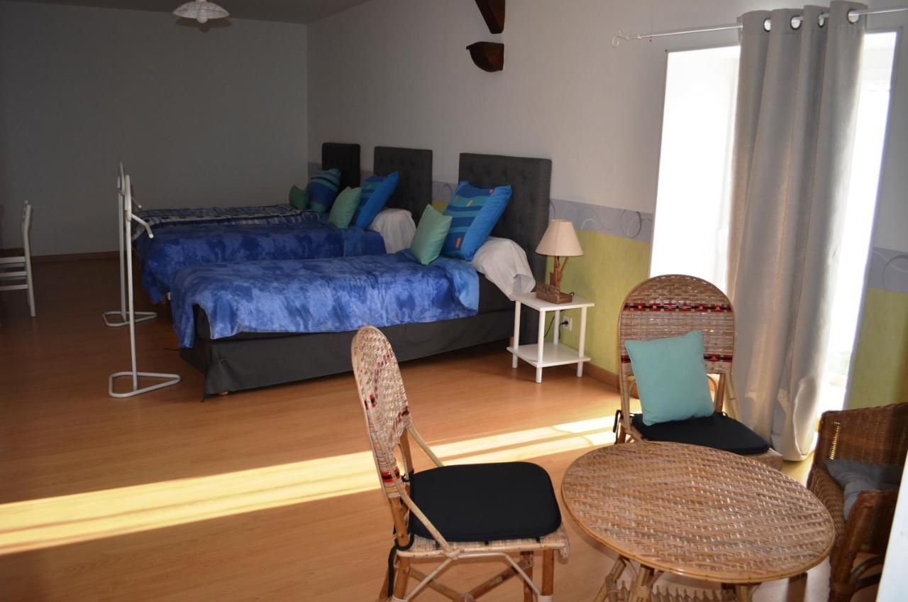 Bed and Breakfast Logis De Chezelles Sidiailles Zewnętrze zdjęcie